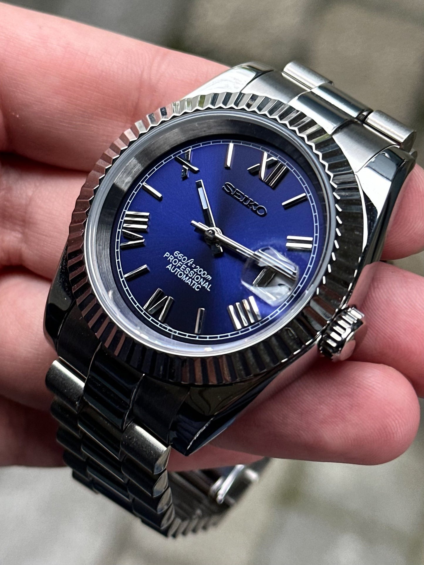 ’Blue Roman’ President Mod