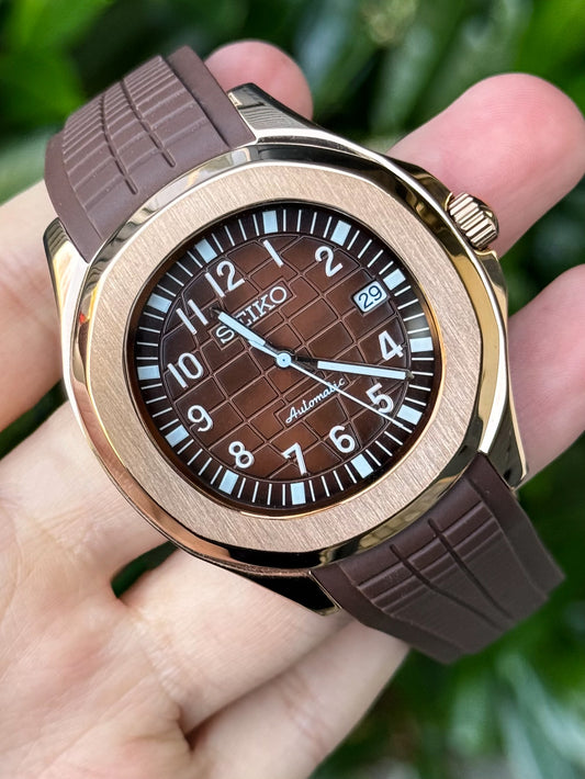 Rosegold "Choco" Aquanaut" Mod