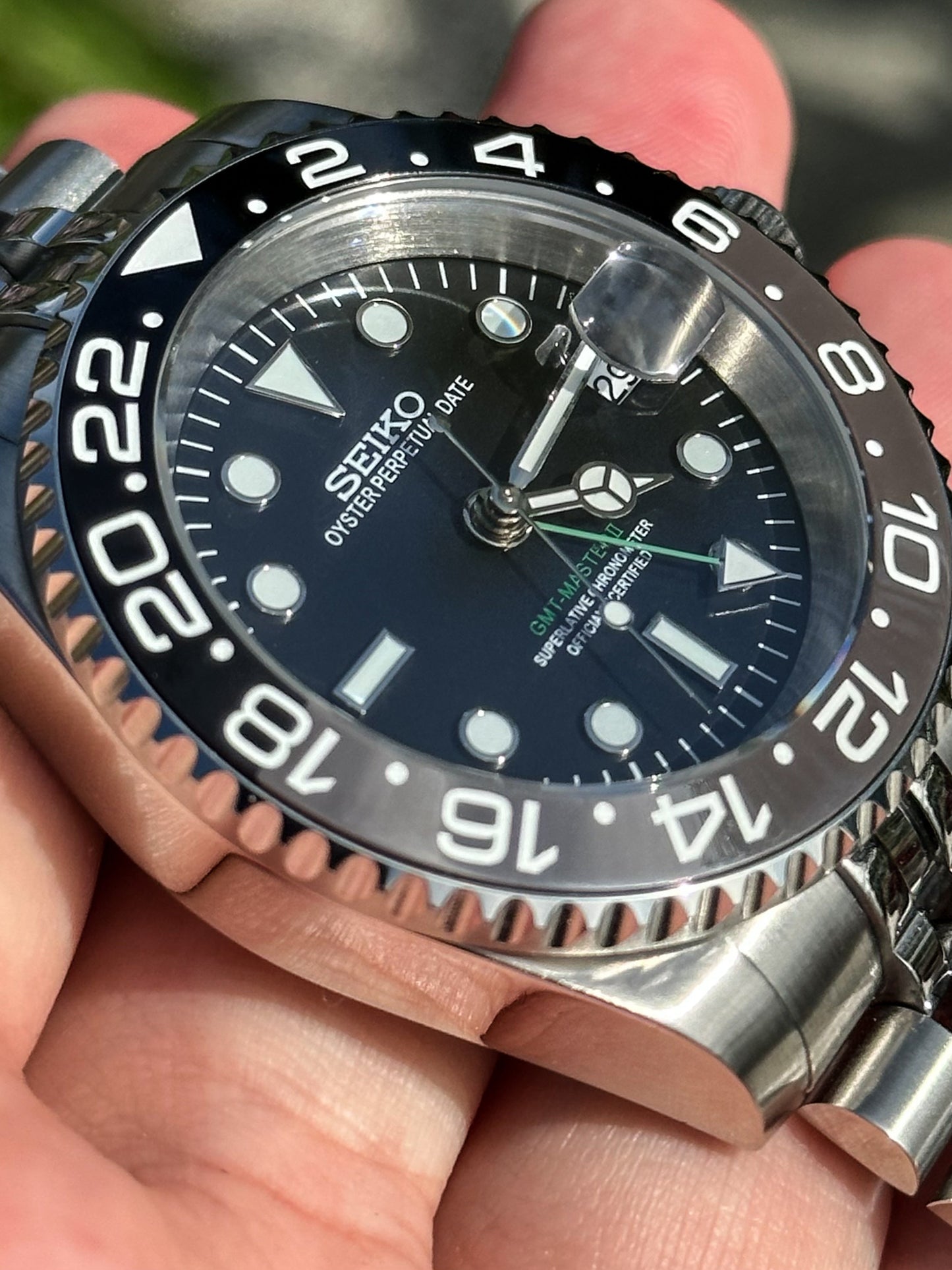 ’Bruce Wayne’ GMT-Master II Mod