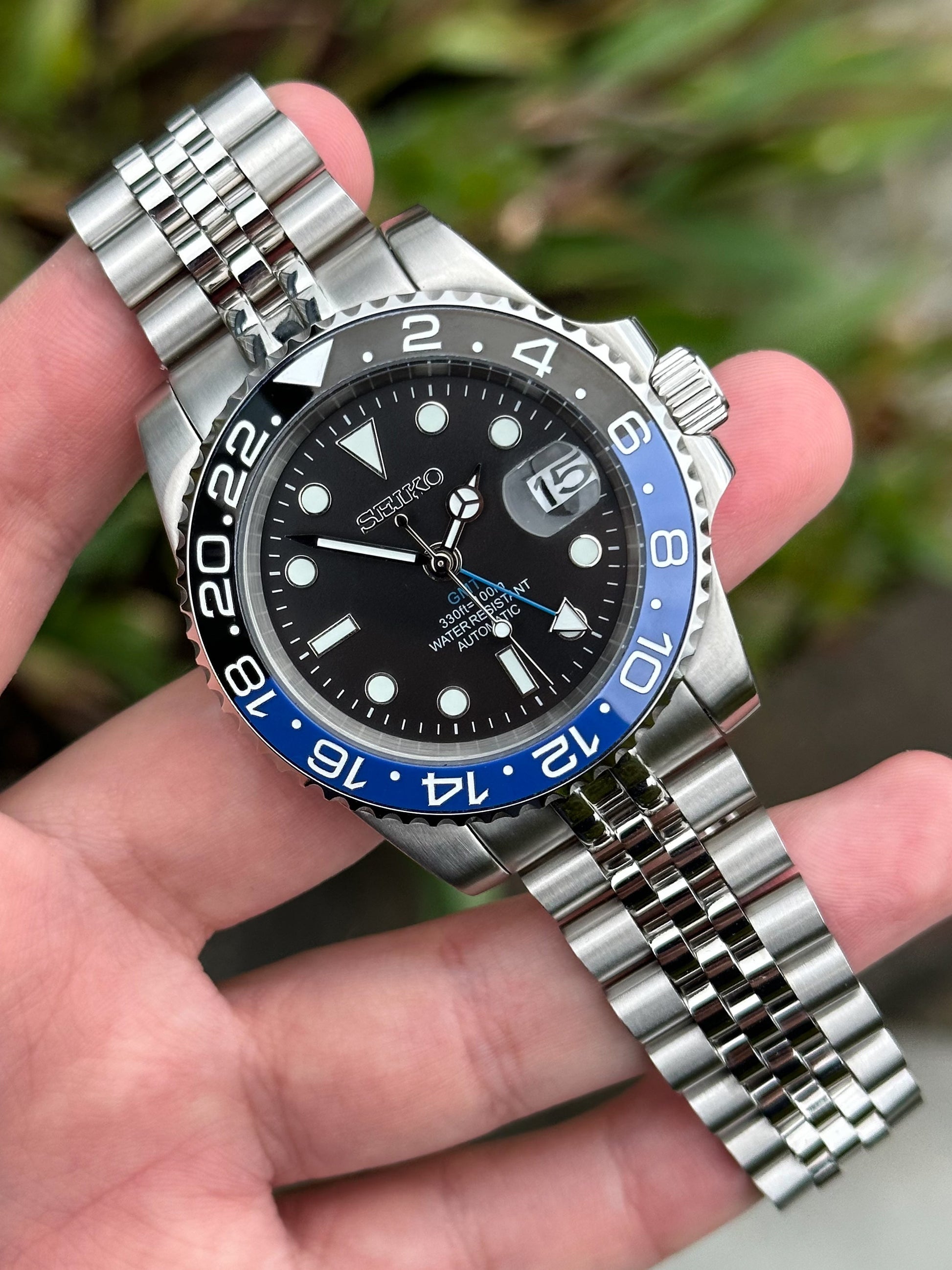 ’Batgirl’ GMT-Master II mod