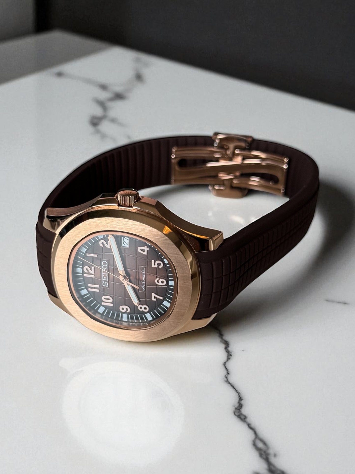 Rosegold "Choco" Aquanaut" Mod