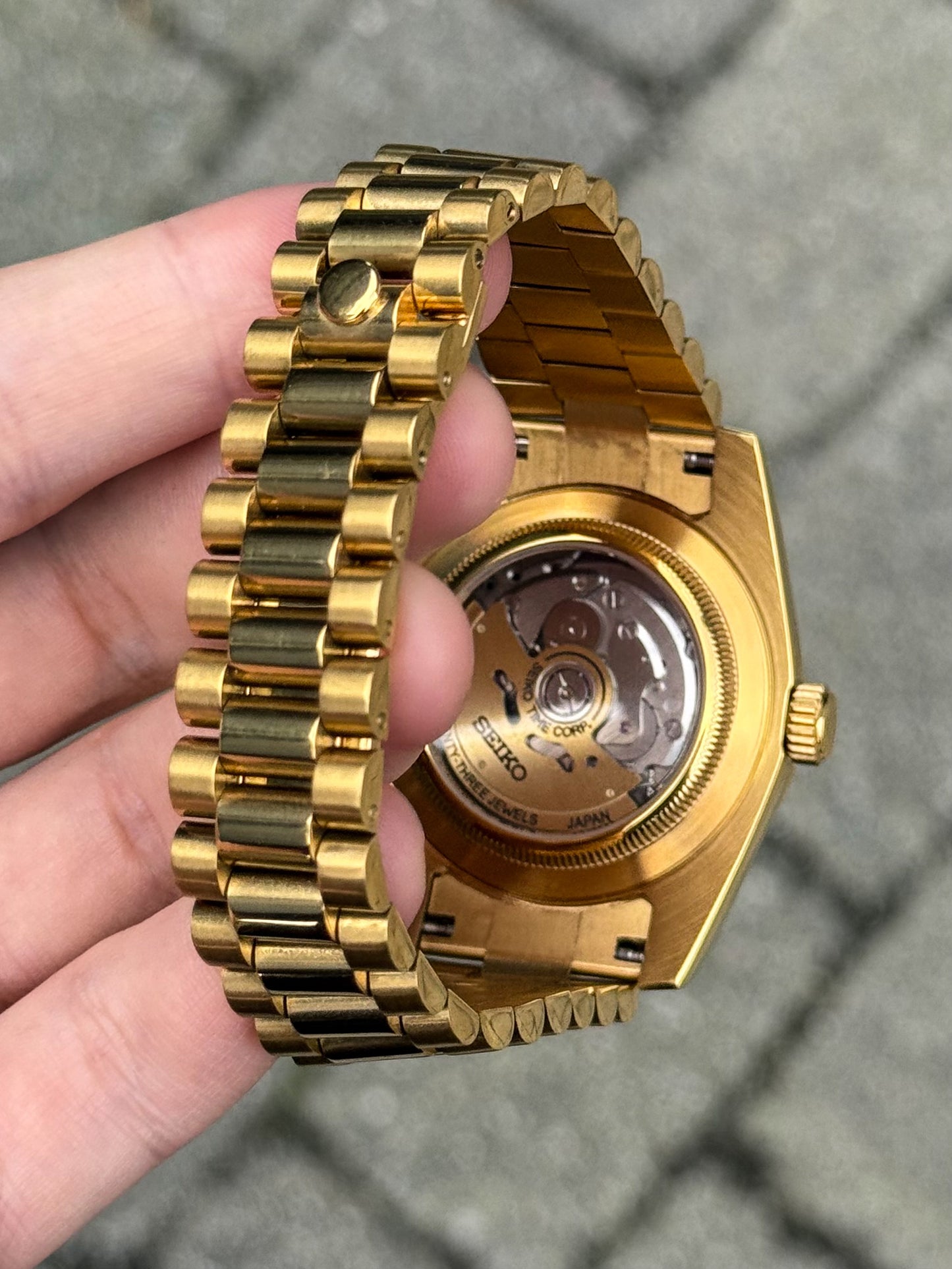 (På lager) Gold "Black Dial" President Mod