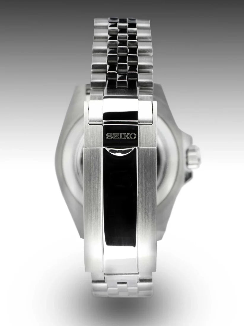 ’Blue Diamond’ Submariner Mod