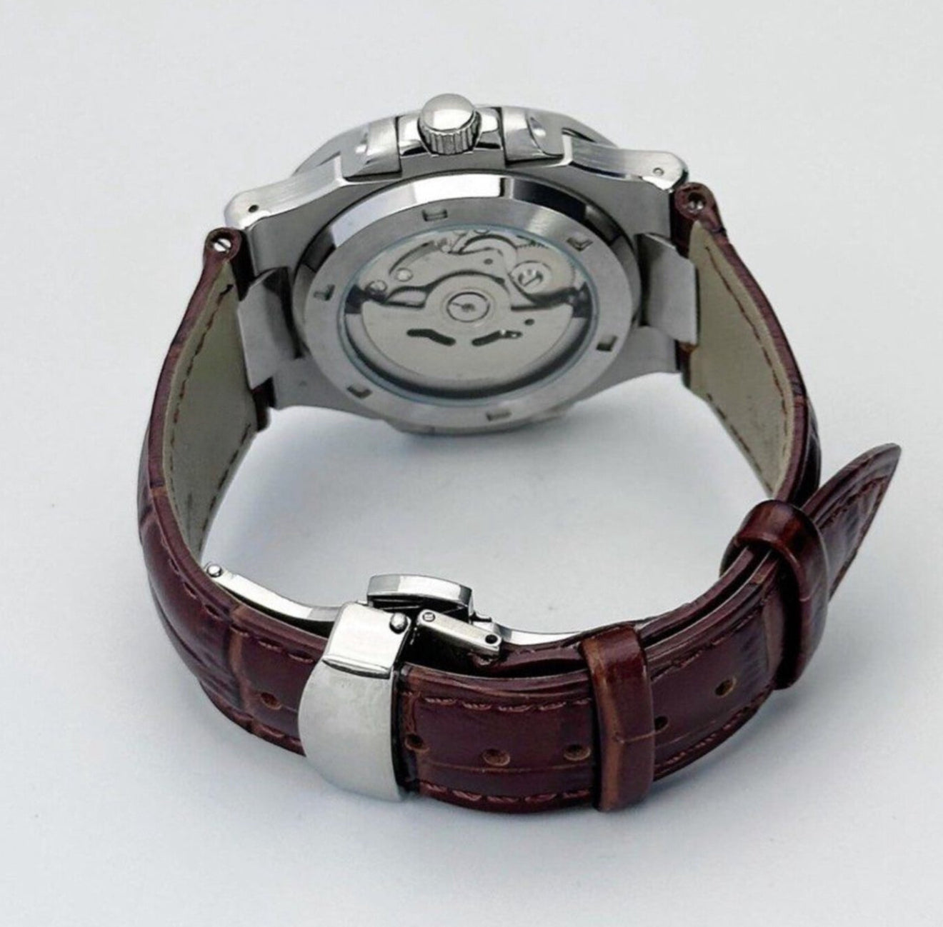 Brun skinnreim for Nautilus