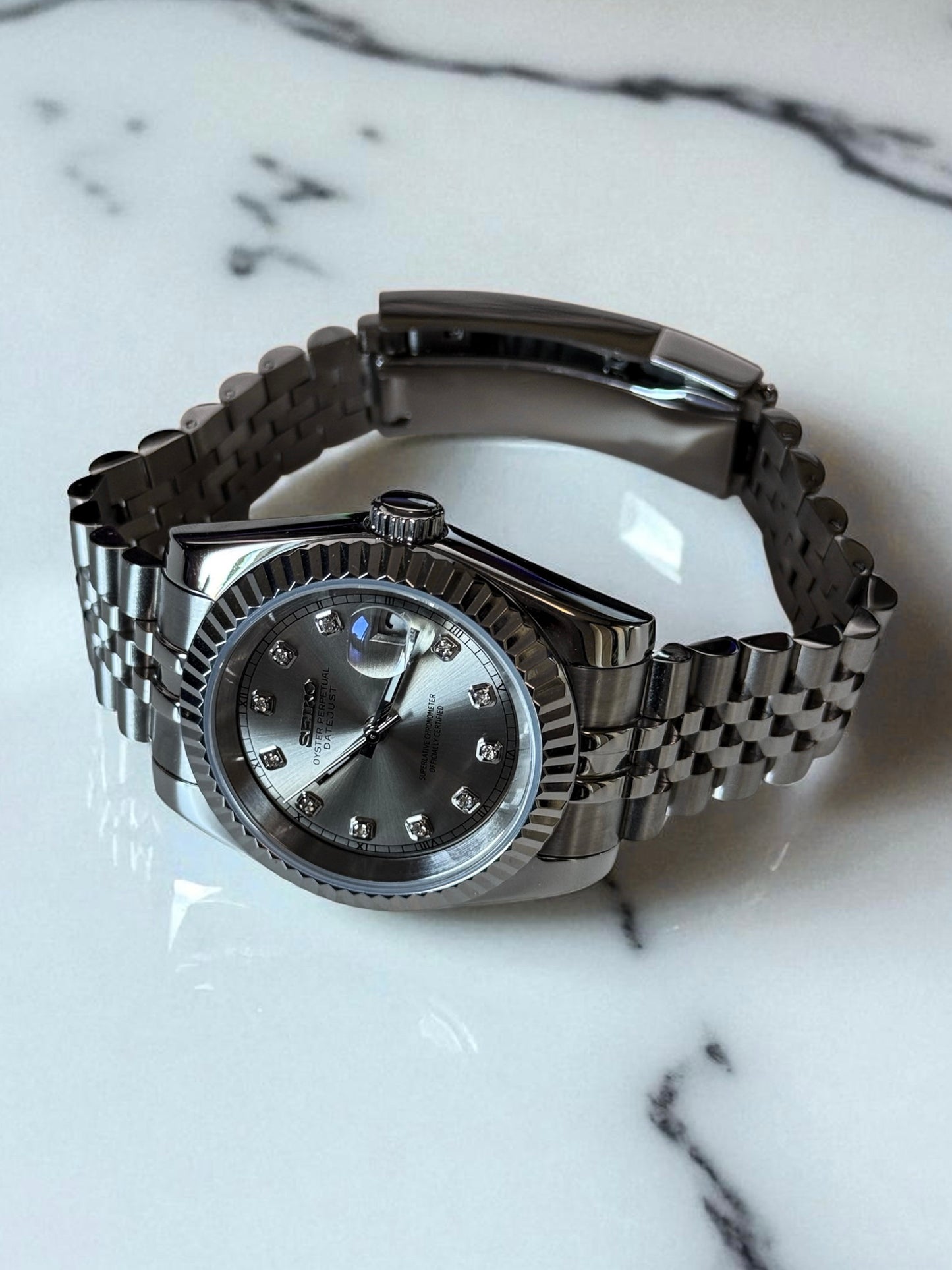 (På lager) "Rhodium Diamond" Datejust Mod