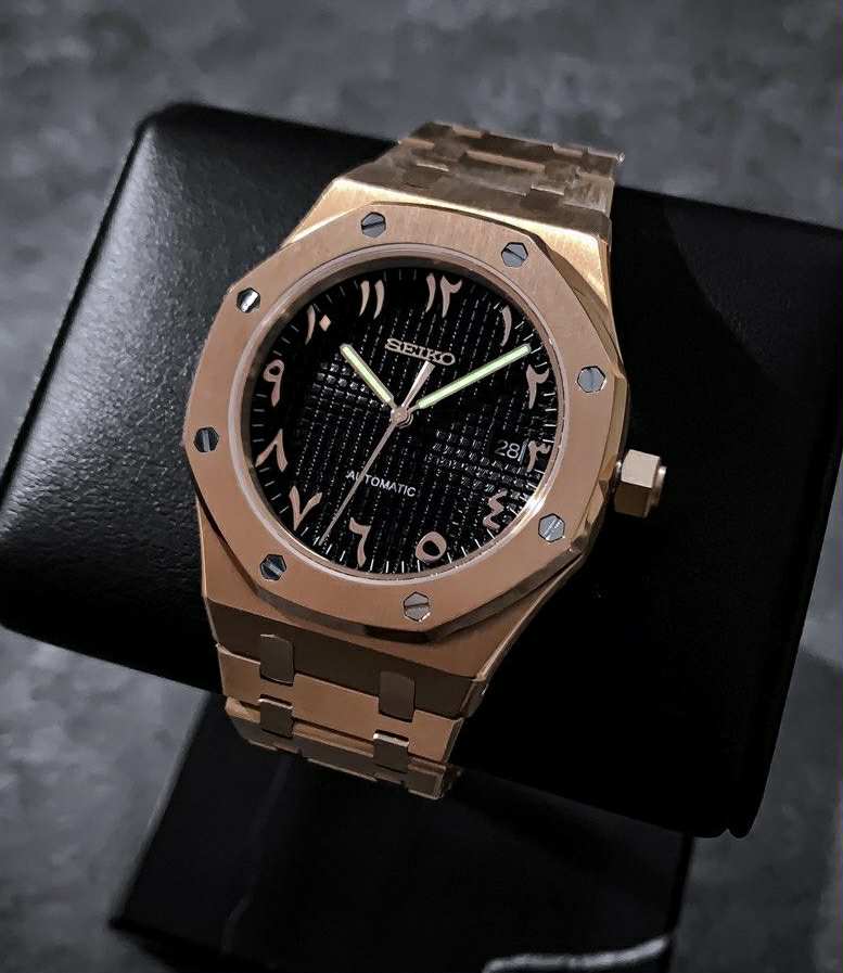 Rosegold ’Black Arabic’ Royal Oak Mod