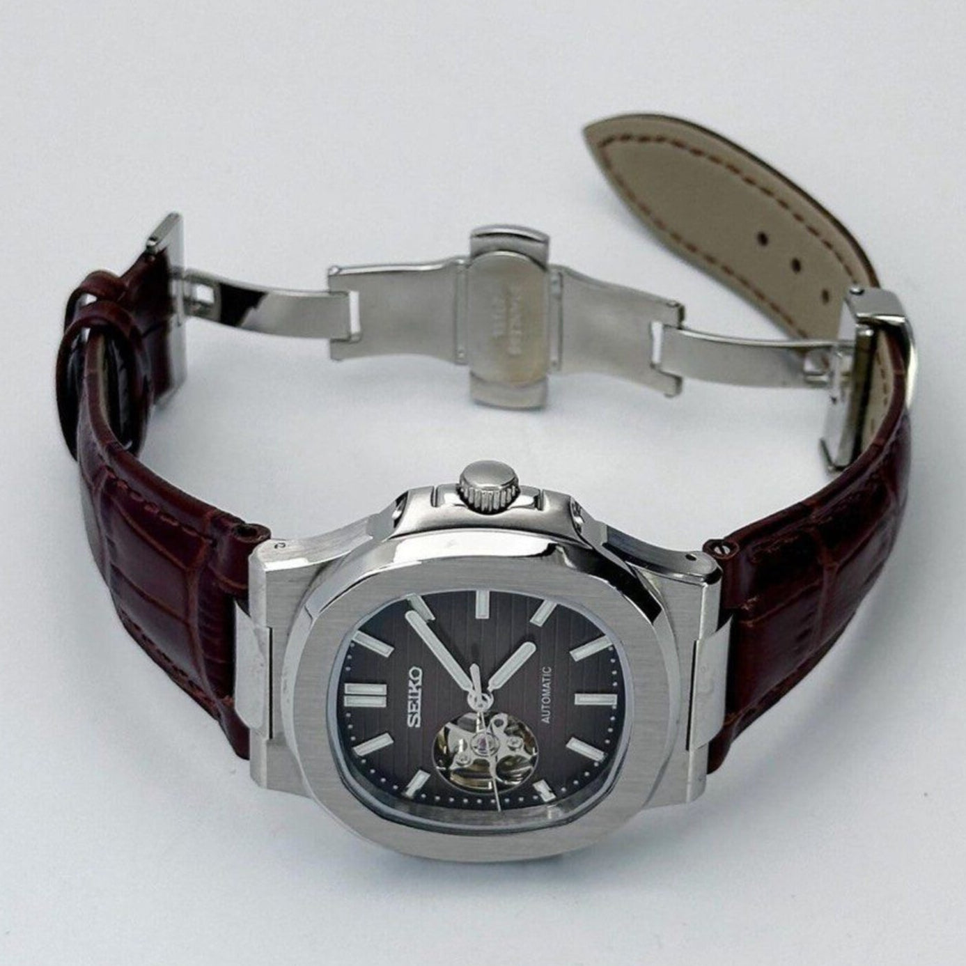 Brun skinnreim for Nautilus