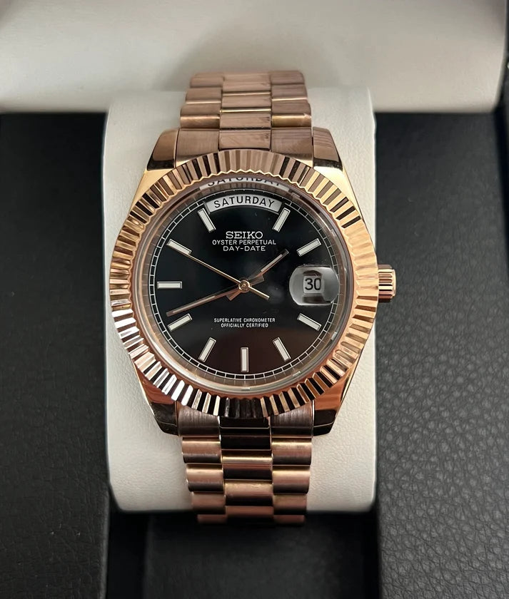 Rosegold "Black Dial" Day-Date Mod