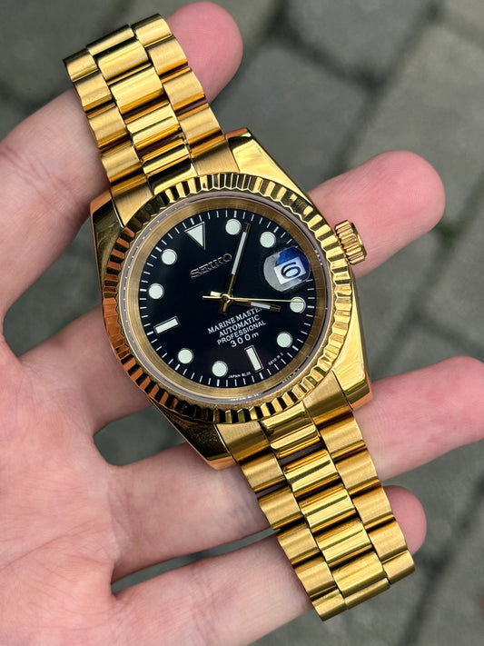 (På lager) Gold "Black Dial" President Mod
