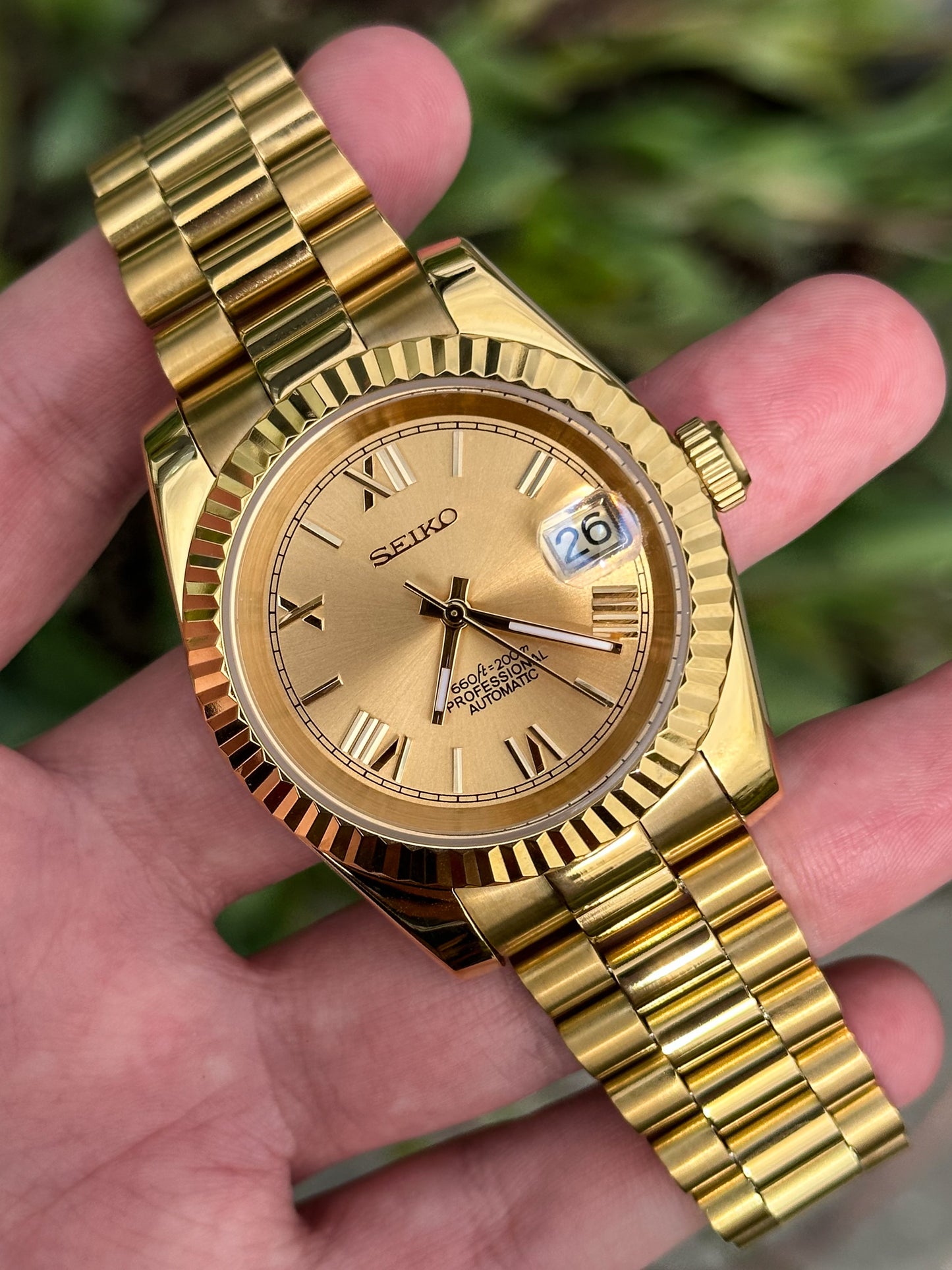 (PRE ORDER) Gold "Roman Dial" President Mod