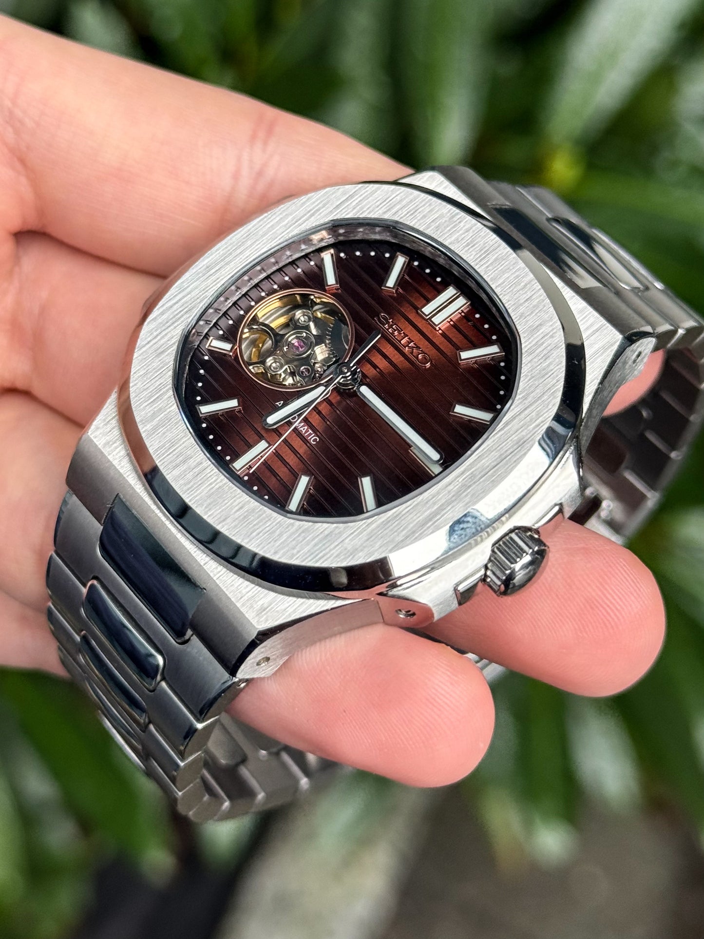 (På lager) "Open Heart Choco" Nautilus Mod