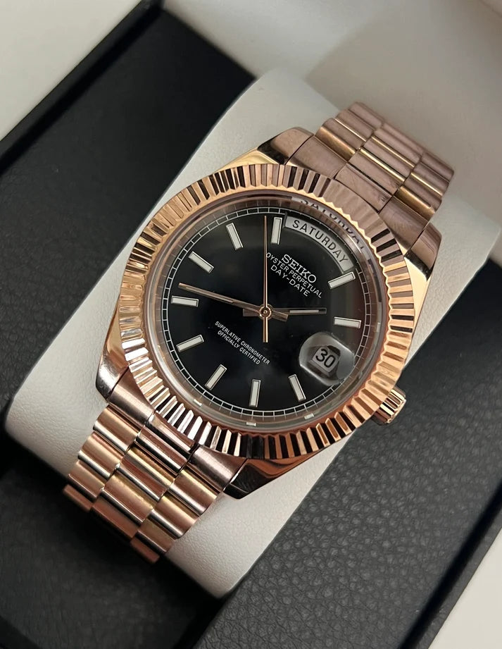 Rosegold "Black Dial" Day-Date Mod