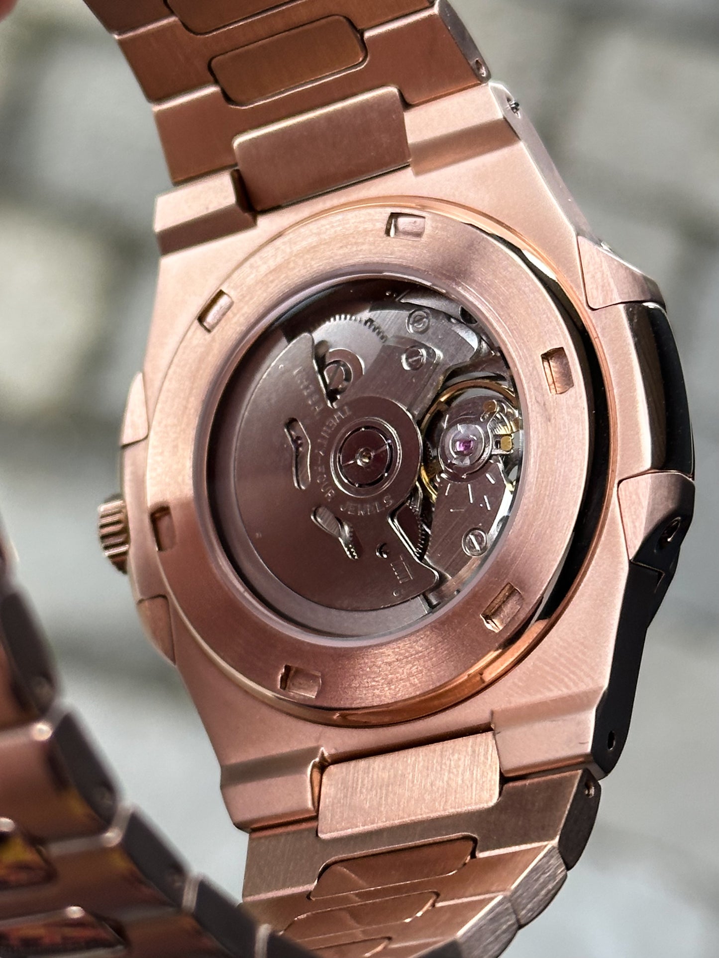 (PRE ORDER) Rosegold "Open Heart" Nautilus Mod