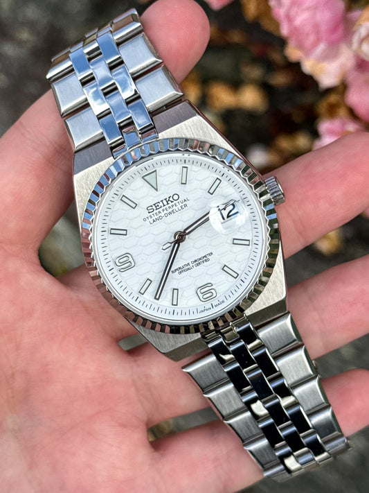 (På lager) "White Dial" Land-Dweller Mod