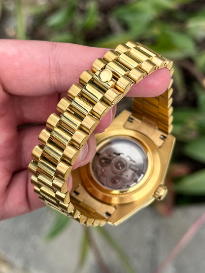 (PRE ORDER) Gold "Roman Dial" President Mod