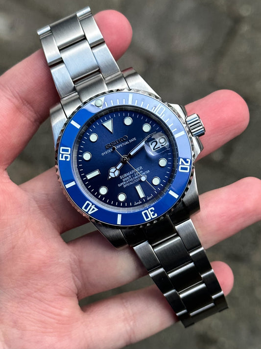 (PRE ORDER) "Smurf" Submariner Mod