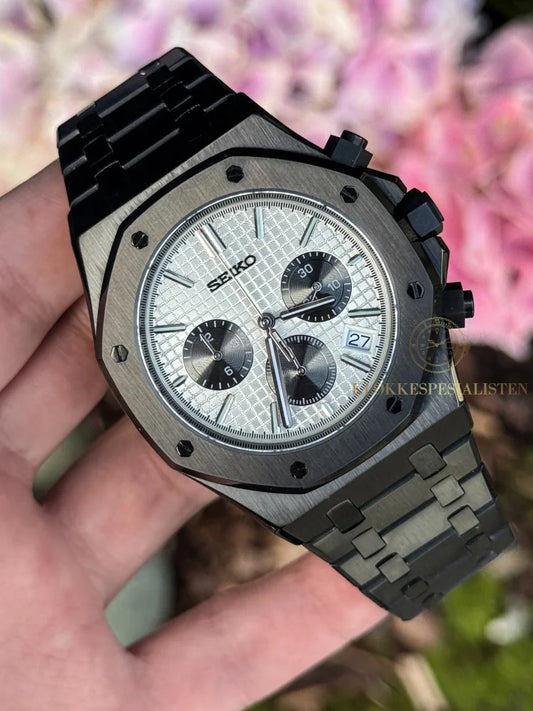 ’Black Panda’ Royal Oak Chrono Mod