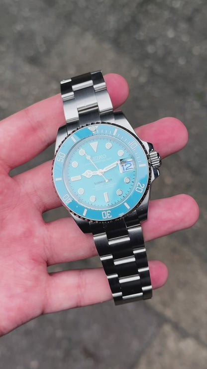 (PRE ORDER) "Ice Blue" Submariner Mod