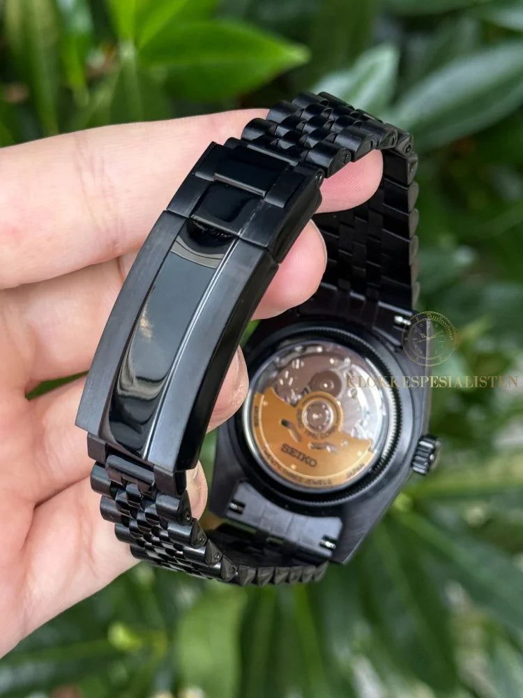 ’Stealth Arabic’ Datejust Mod
